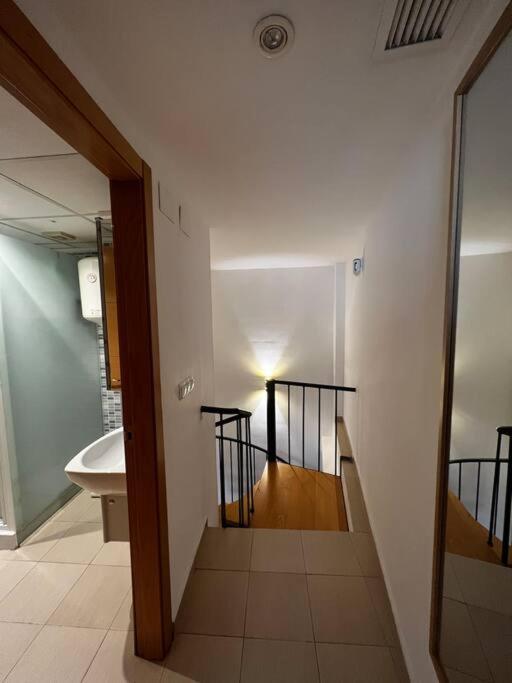 Old Town 1 Bedroom Hideaway Alicante Buitenkant foto